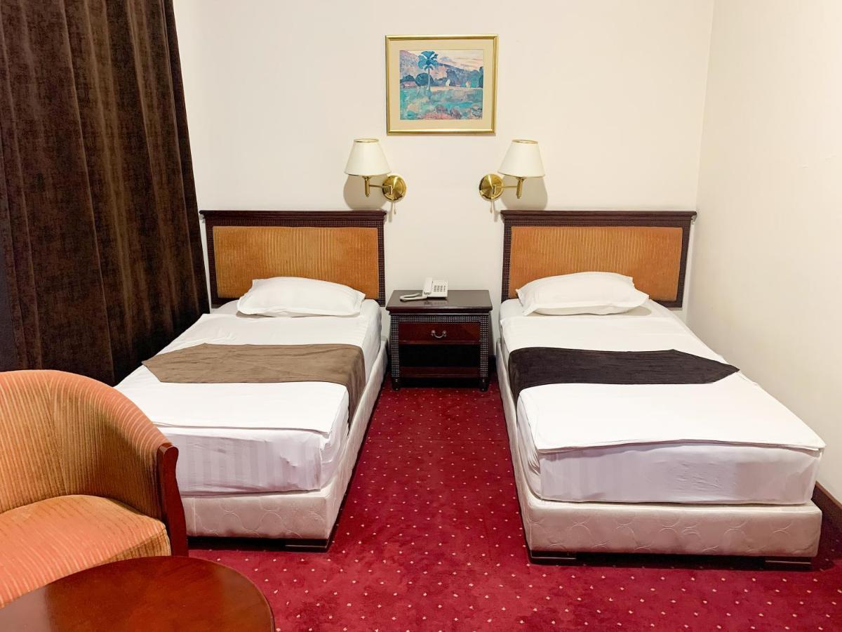Reikartz Majestic Samarkand Hotel Kültér fotó